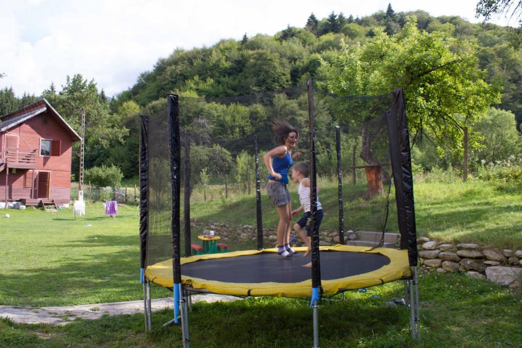 Sîmbăta de Sus Pension Belmonte מראה חיצוני תמונה